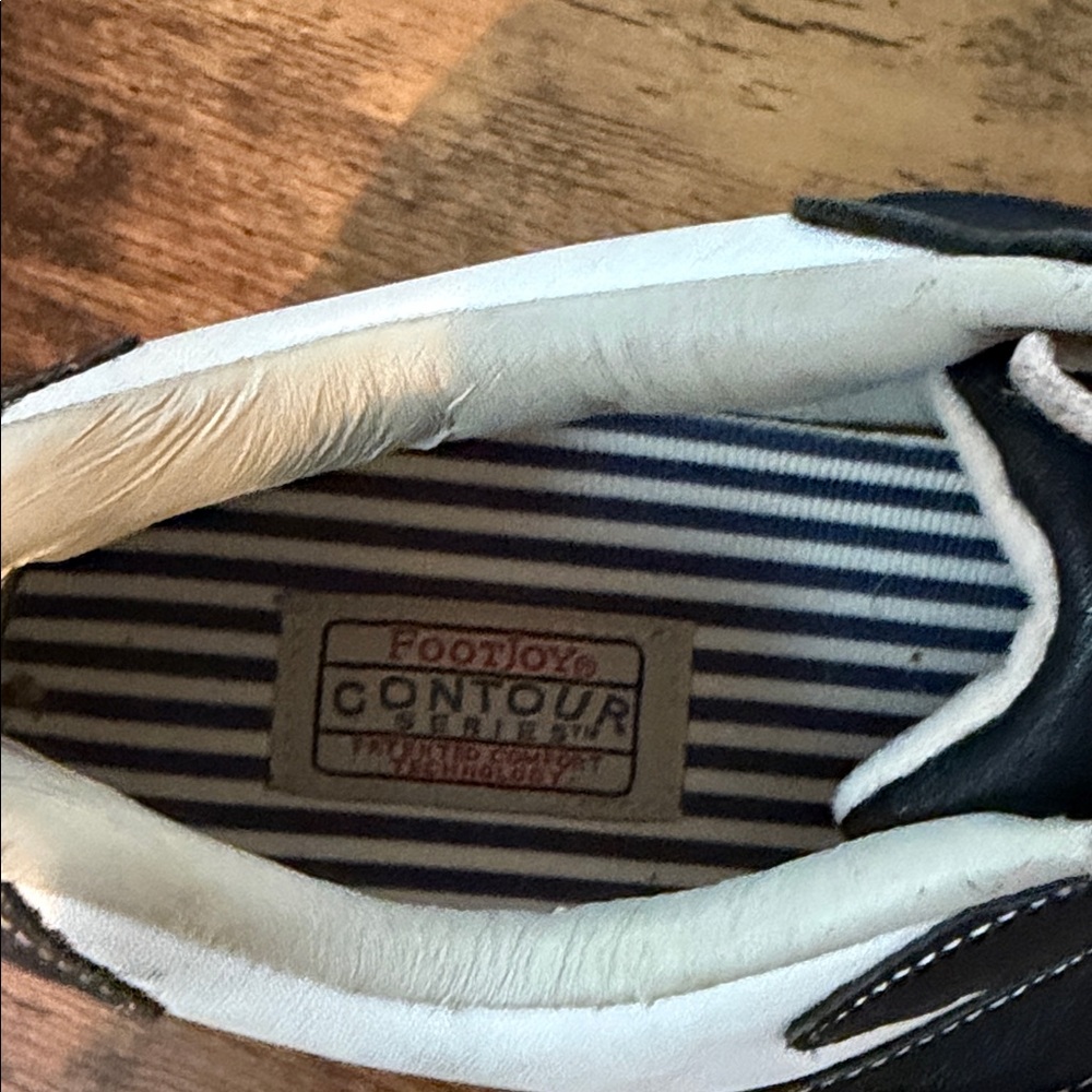 FootJoy Classic Black and White Golf Shoes - Picture 2 of 6